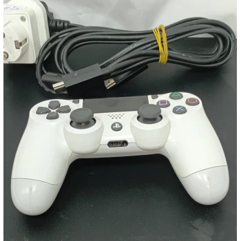 Consola Sony Playstation 4 Slim (500 GB )