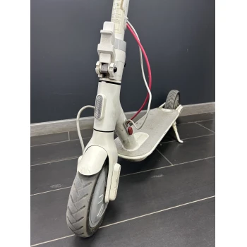 Trotineta Xiaomi Mi Scooter 3 Lite White