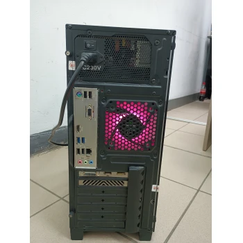 Unitate PC GAMEMAX