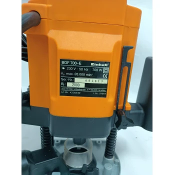 Masina de frezat lemn Einhell BOF 700-E