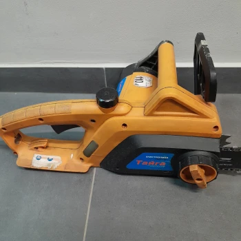 Fierăstrău Taiga 2400