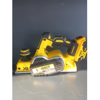 Masina de slefuit Dewalt DCP580