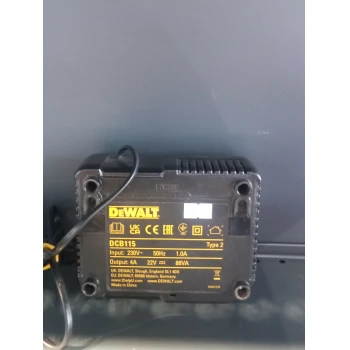 Masina de slefuit Dewalt DCP580