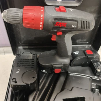 Masina de gaurit si insurubat cu acumulator NiCd Skil F0152395A