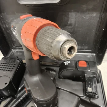 Masina de gaurit si insurubat cu acumulator NiCd Skil F0152395A