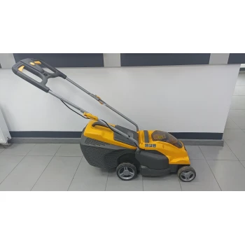 Mașină de tuns iarba Stiga SLM 3648 AE