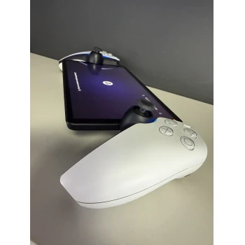 Controller portabil Sony Portal Remote Player PS5 White