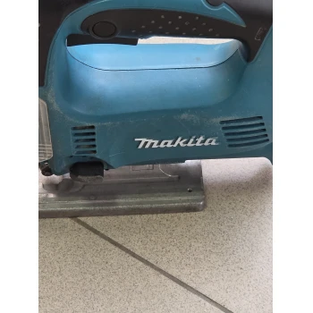 Fierestrau pendular Makita 4329