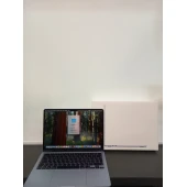 Apple MacBook Air 13-inch
