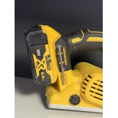 Rindeaua fara fir Dewalt DCP580