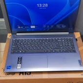 Laptop Lenovo 83ES