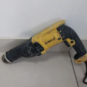 Perforator DeWalt D25134