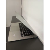Laptop Apple MacBook Air M1 2011