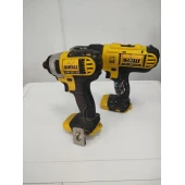 Scule electrice Bormasina Dewalt 18V XR Li-Ion , Mașină de înșurubat cu impact DCF887