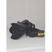 Aparat foto Nikon D90