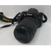 Aparat foto - Nikon D5100 7.4/9V