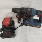 Ciocan Rotopercutor Bosch GBH 18V-22
