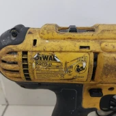Masina de insurubat DeWalt DCB107