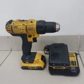 Masina de insurubat DeWalt DCB107